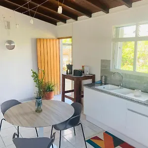 T2 Spacieux Et Moderne - Plages à Proximités Appartement Sainte-Rose